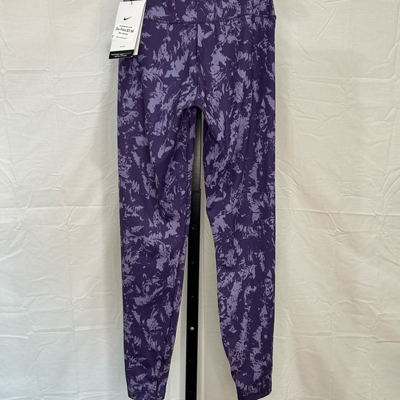 NWT Nike Purple Tie-Dye Leggings for Dynamic Style - Picture 3 of 5